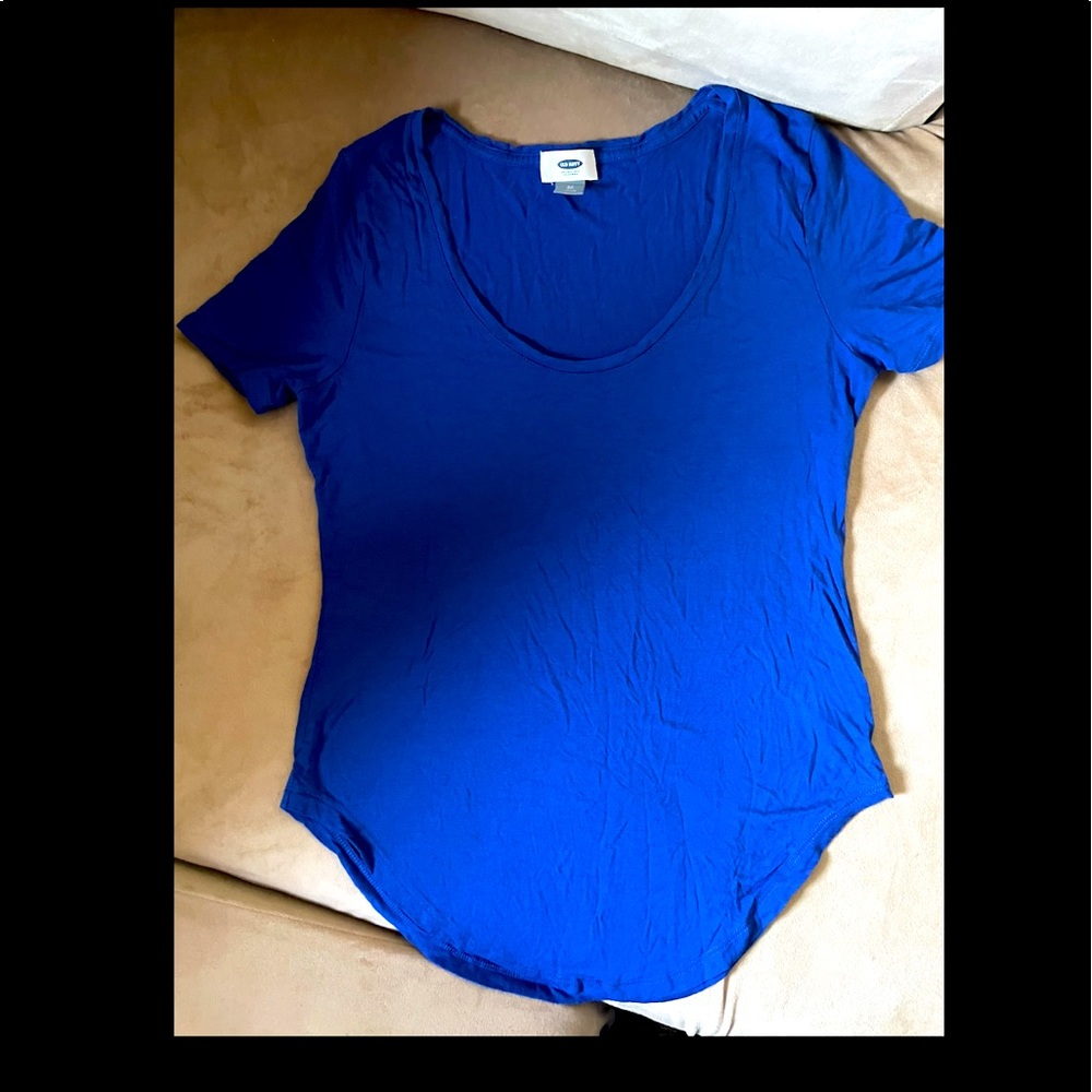 Circle hem top